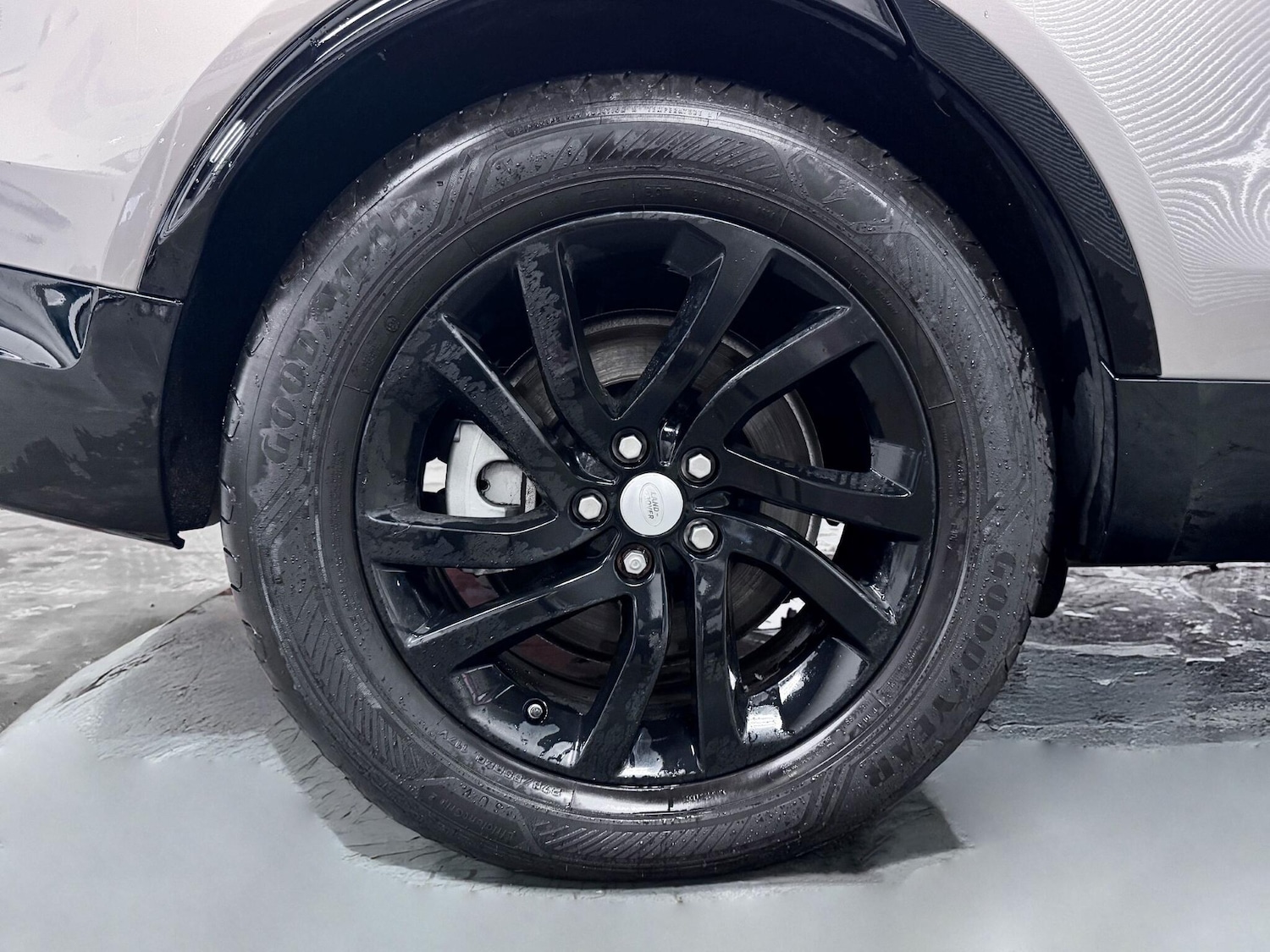 Used Land Rover Discovery 2021 for sale - 77411859: Photo 63