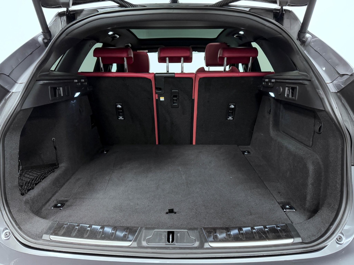 Used Jaguar F-Pace 2023 for sale - 76326110: Photo 12