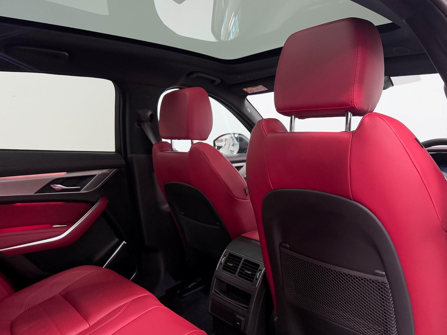 Used Jaguar F-Pace 2023 for sale - 76326110: Photo 36