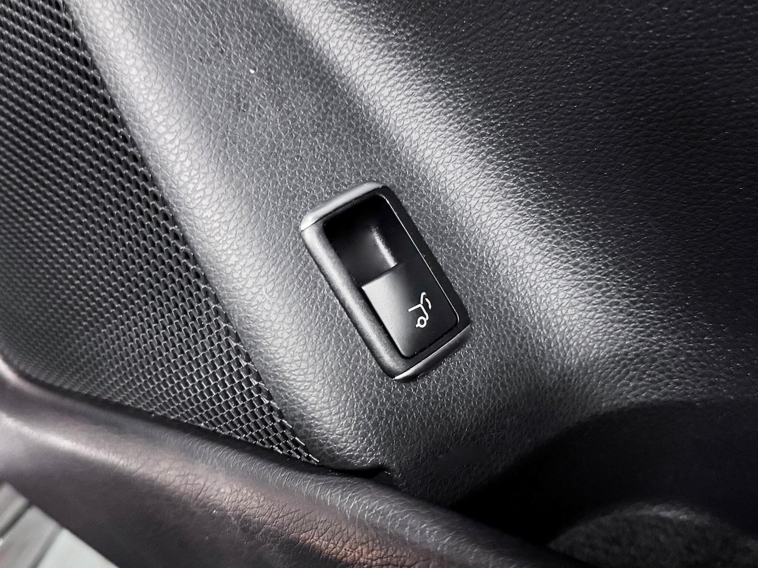 Used Mercedes-Benz GLA 2020 for sale - 77290492: Photo 16