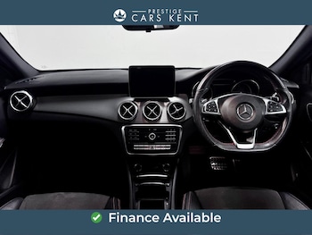 Used Mercedes-Benz GLA 2020 for sale - 77290492: Photo