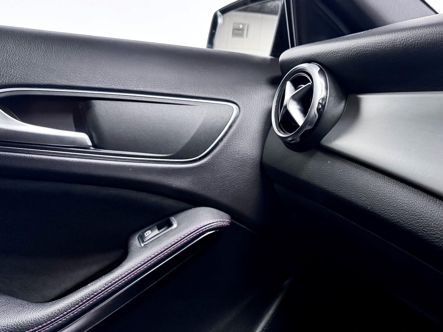 Used Mercedes-Benz GLA 2020 for sale - 77290492: Photo 32