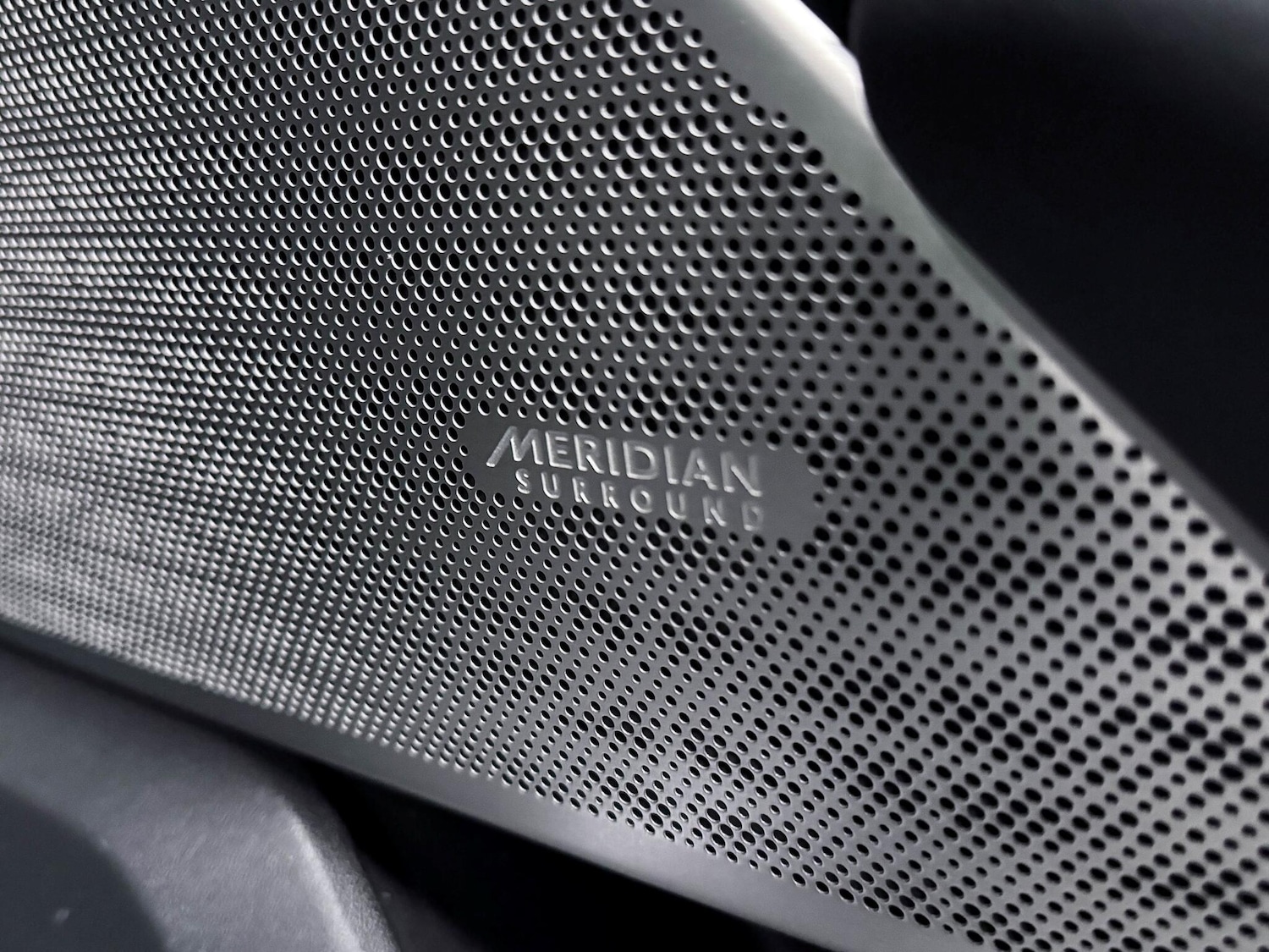 Used Land Rover Range Rover Velar 2021 for sale - 76913463: Photo 18