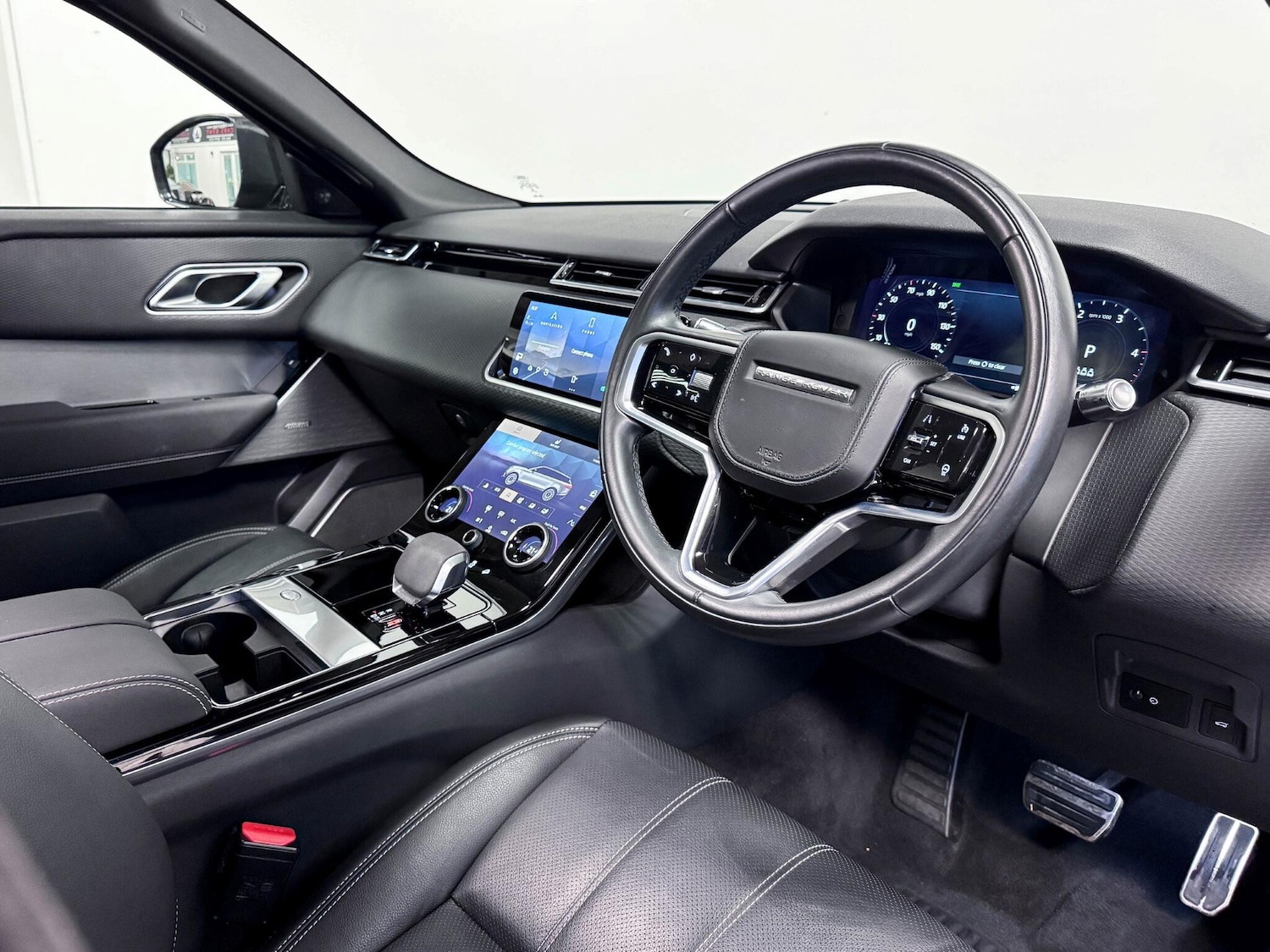 Used Land Rover Range Rover Velar 2021 for sale - 76913463: Photo 21