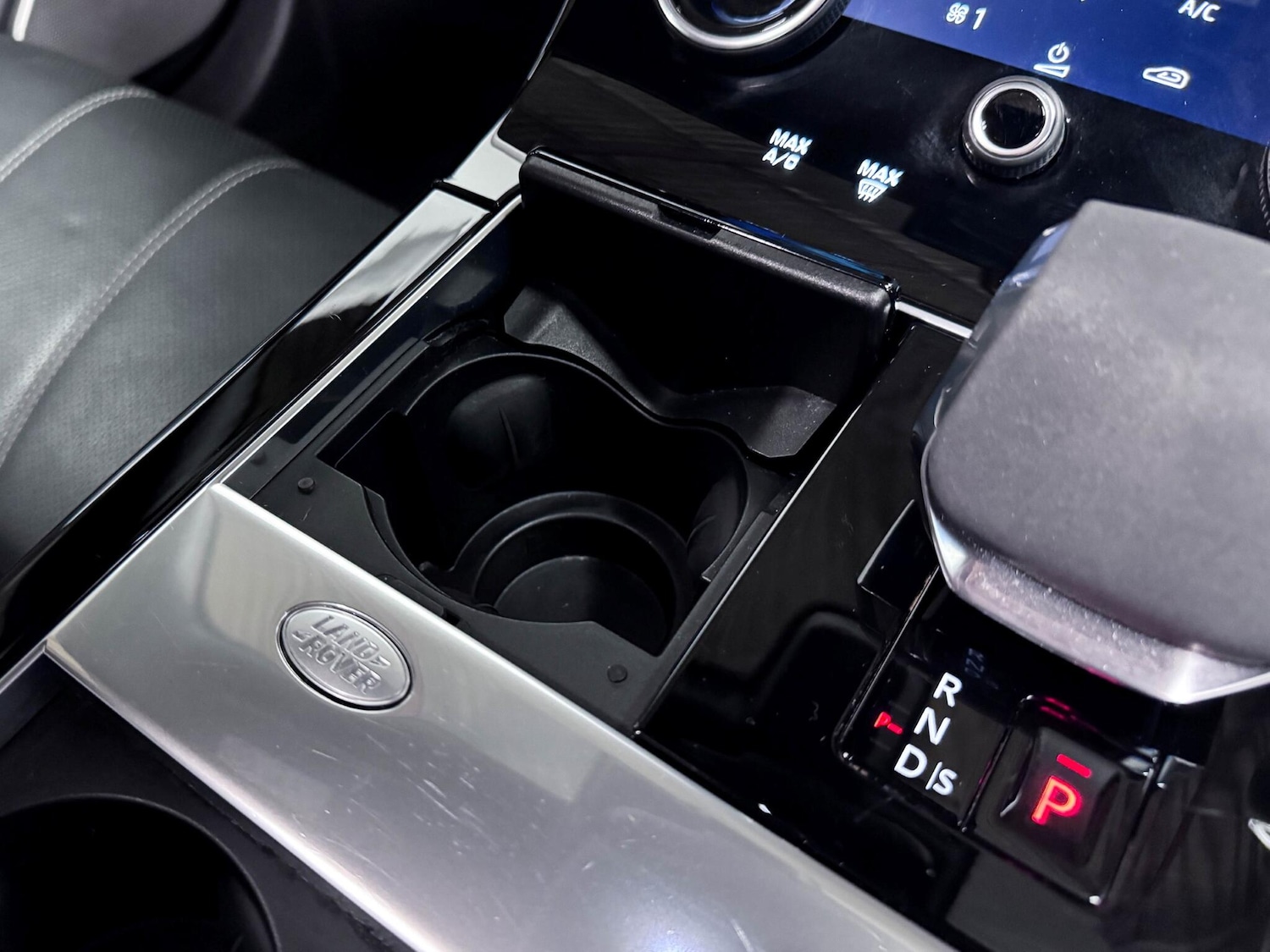 Used Land Rover Range Rover Velar 2021 for sale - 76913463: Photo 32