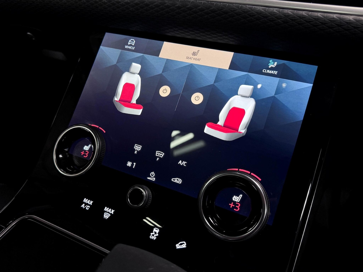 Used Land Rover Range Rover Velar 2021 for sale - 76913463: Photo 34