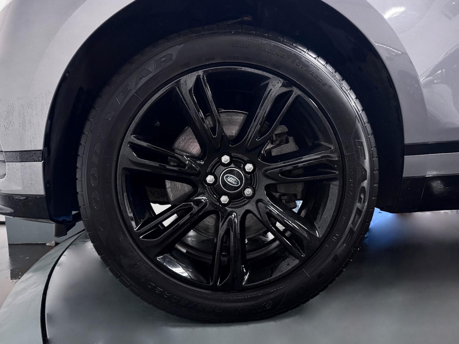 Used Land Rover Range Rover Velar 2021 for sale - 76913463: Photo 56