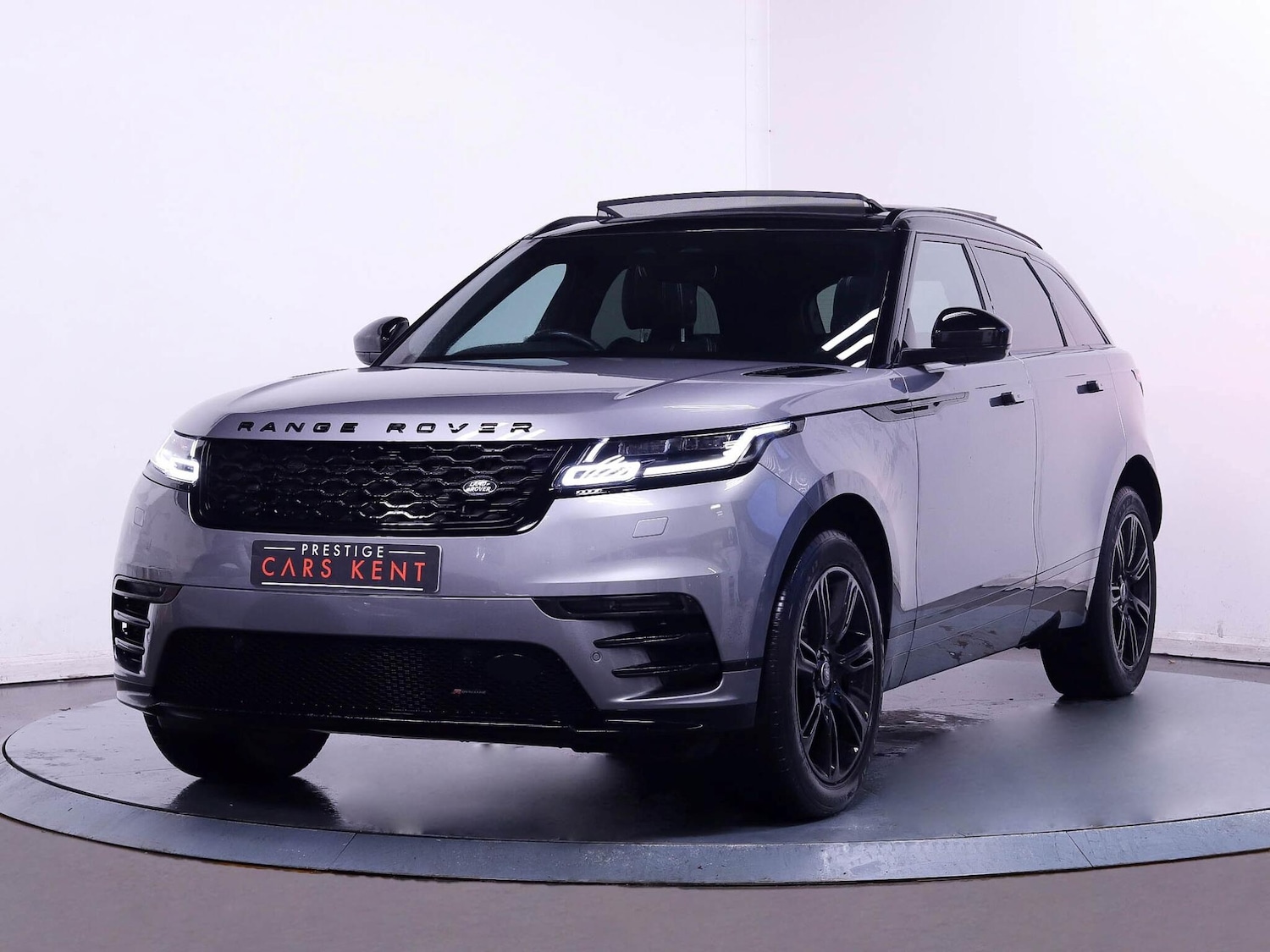 Used Land Rover Range Rover Velar 2021 for sale - 76913463: Photo 6
