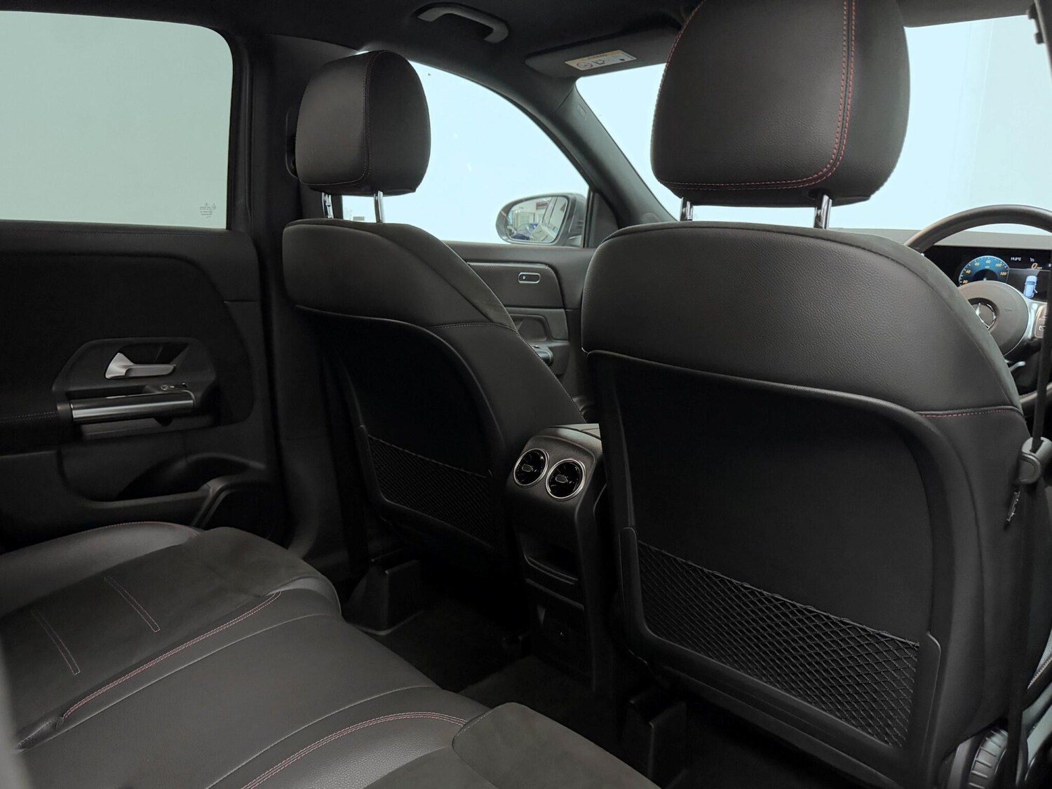 Used Mercedes-Benz GLA 2022 for sale - 76765095: Photo 23