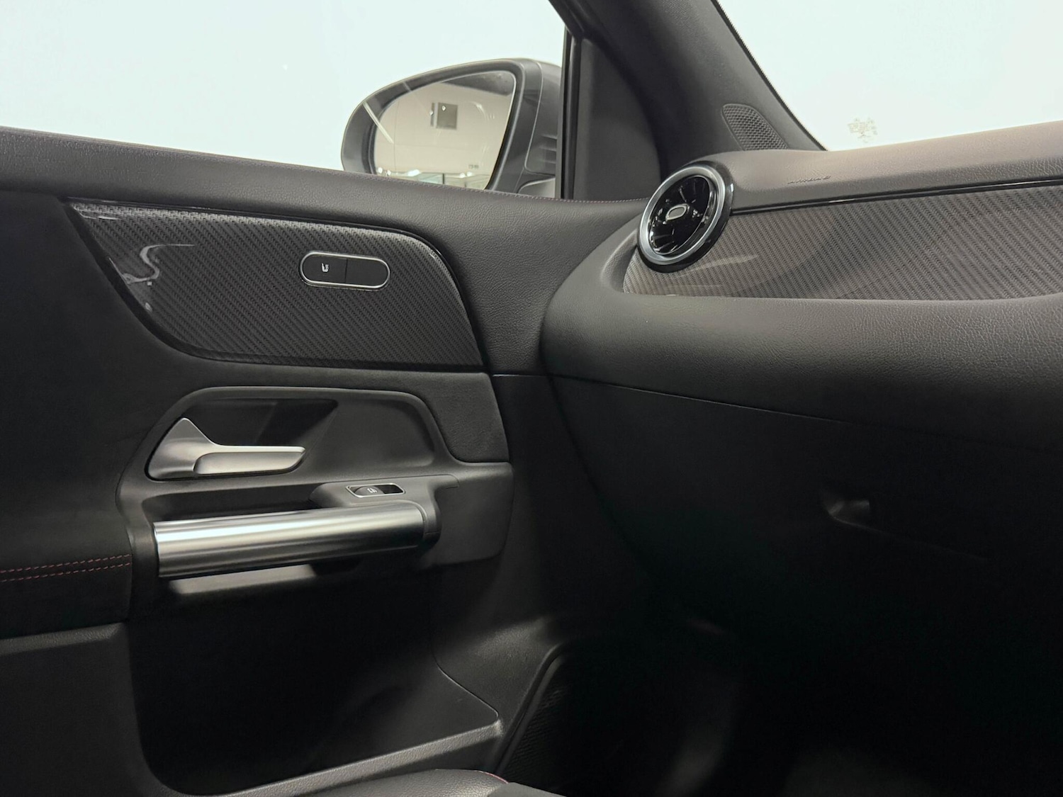 Used Mercedes-Benz GLA 2022 for sale - 76765095: Photo 27