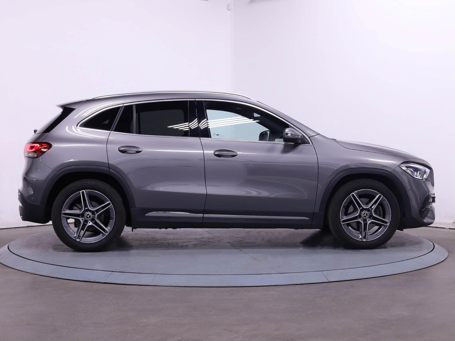 Used Mercedes-Benz GLA 2022 for sale - 76765095: Photo 8