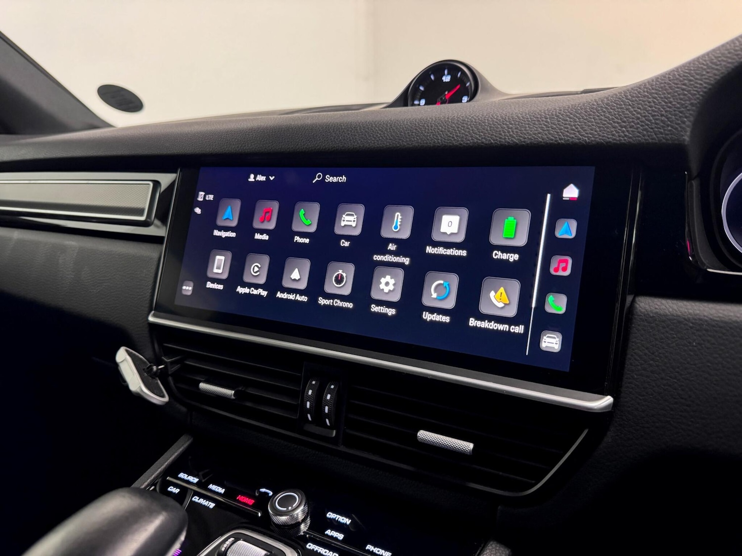 Used Porsche Cayenne for sale - 77216192: Photo 51