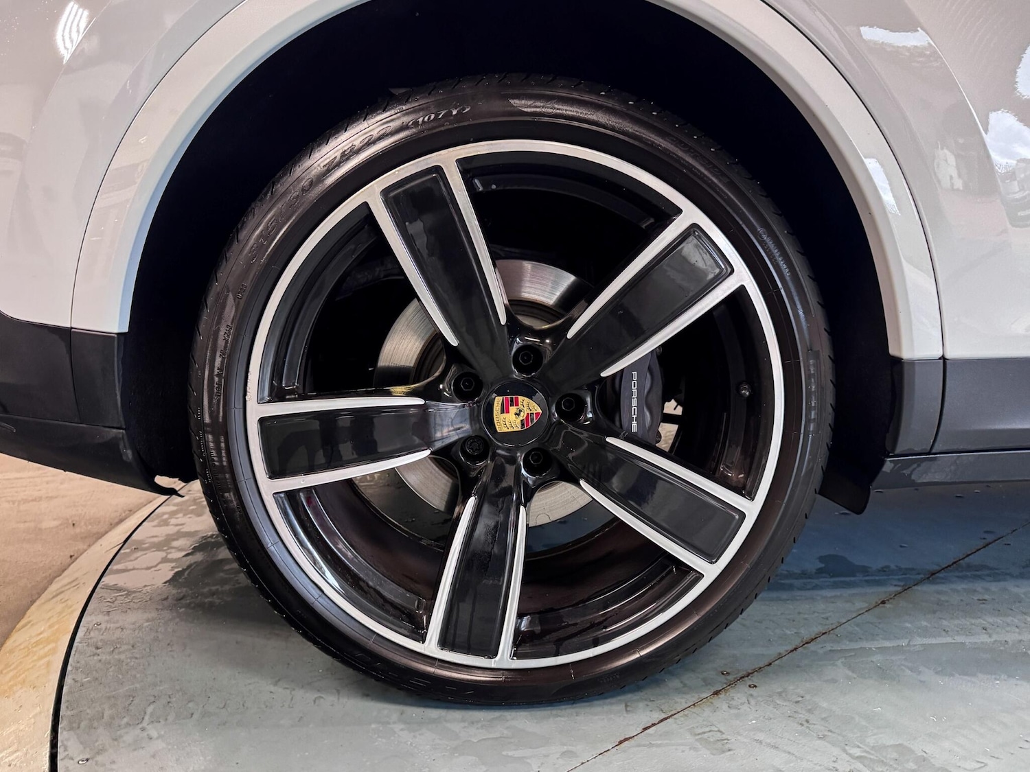 Used Porsche Cayenne for sale - 77216192: Photo 64