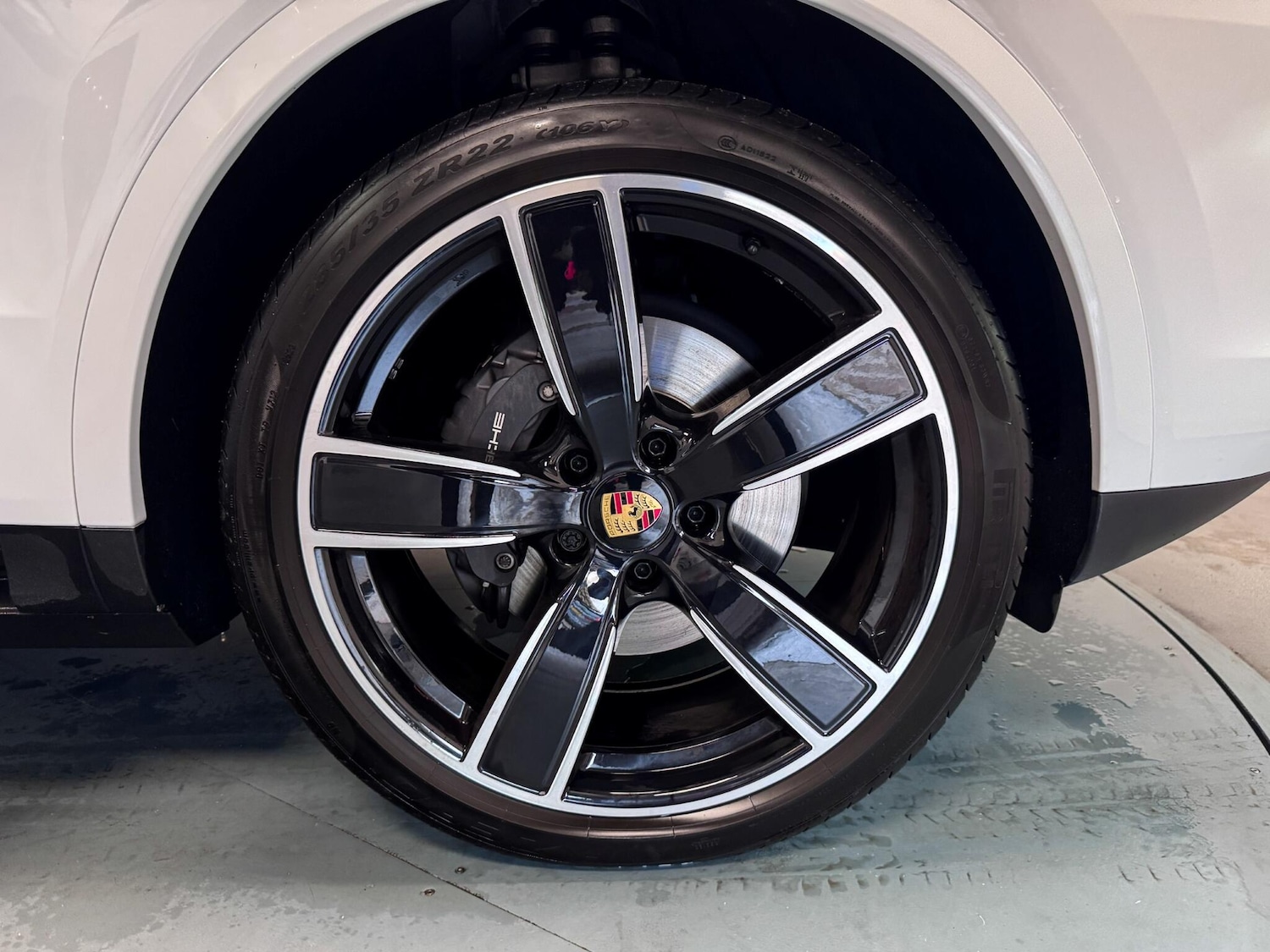 Used Porsche Cayenne for sale - 77216192: Photo 65