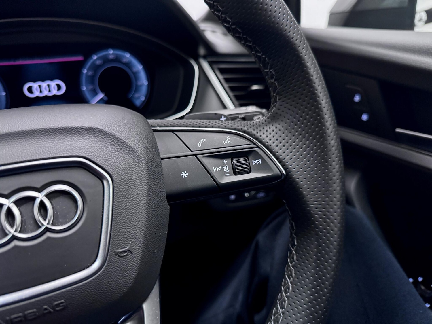 Used Audi Q5 2024 for sale - 76499779: Photo 29