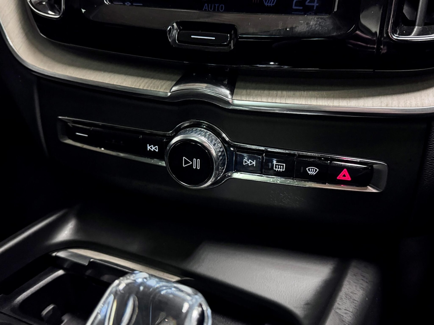 Used Volvo XC60 2020 for sale - 77511025: Photo 39