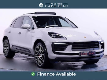 2022 (72) - S 5dr PDK