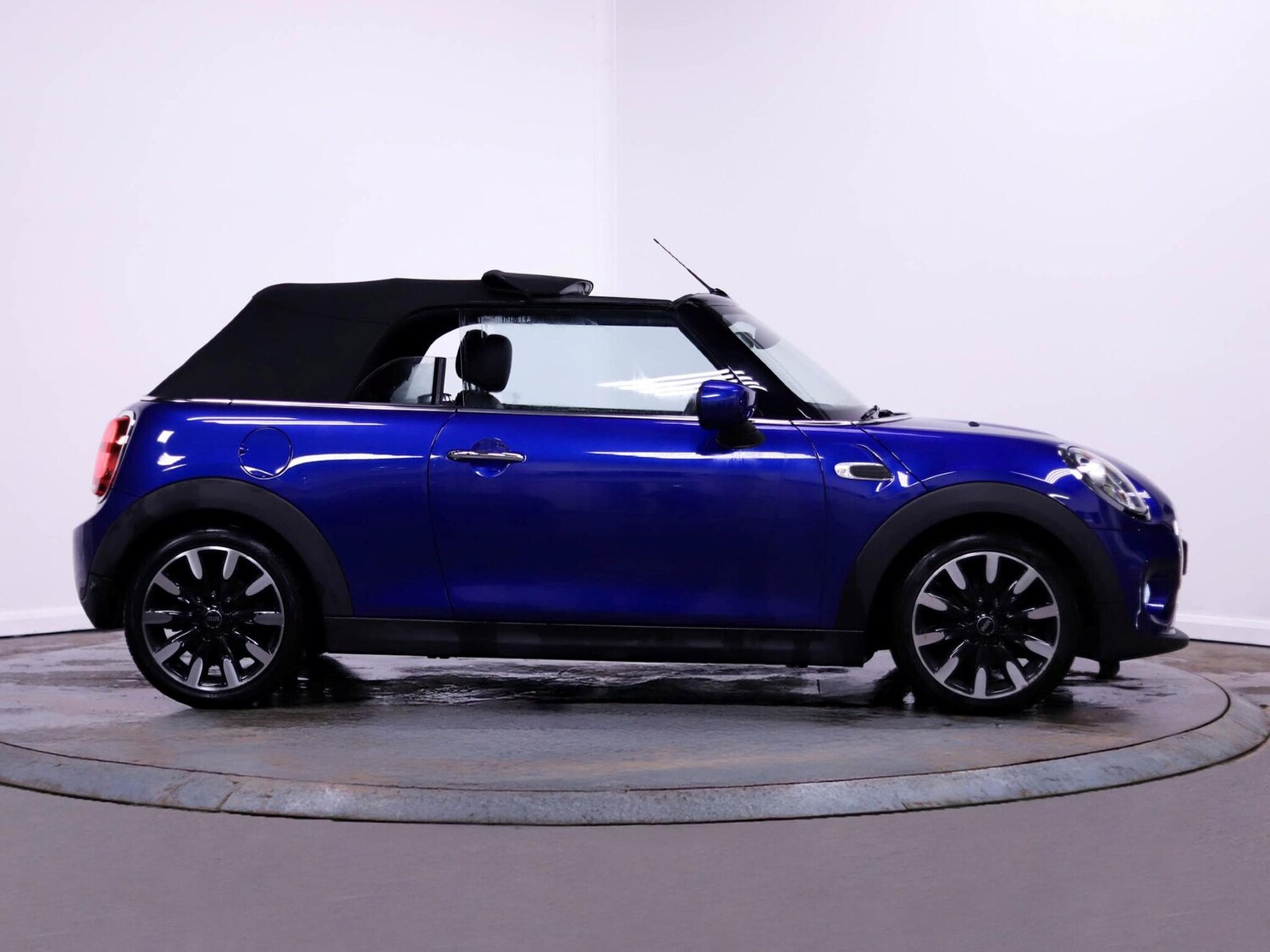 Used MINI Convertible 2020 for sale - 77509802: Photo 16