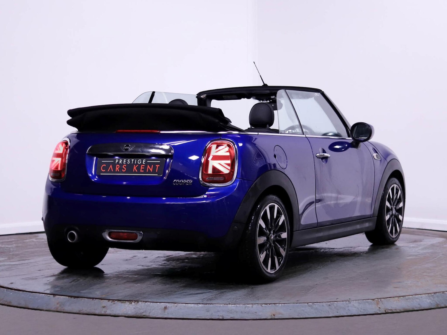 Used MINI Convertible 2020 for sale - 77509802: Photo 17