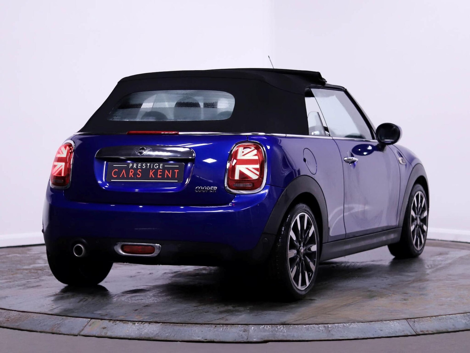 Used MINI Convertible 2020 for sale - 77509802: Photo 18
