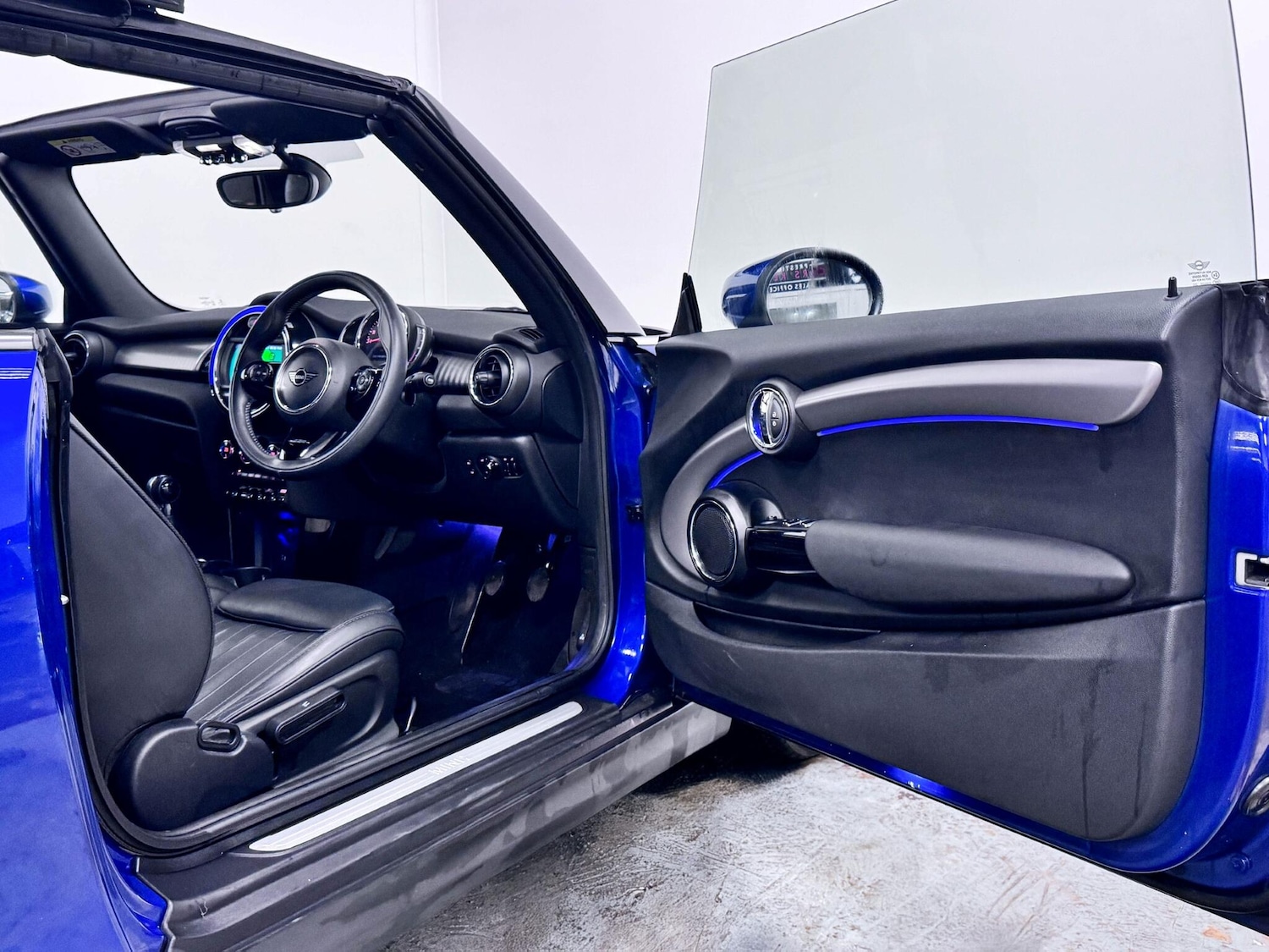 Used MINI Convertible 2020 for sale - 77509802: Photo 23