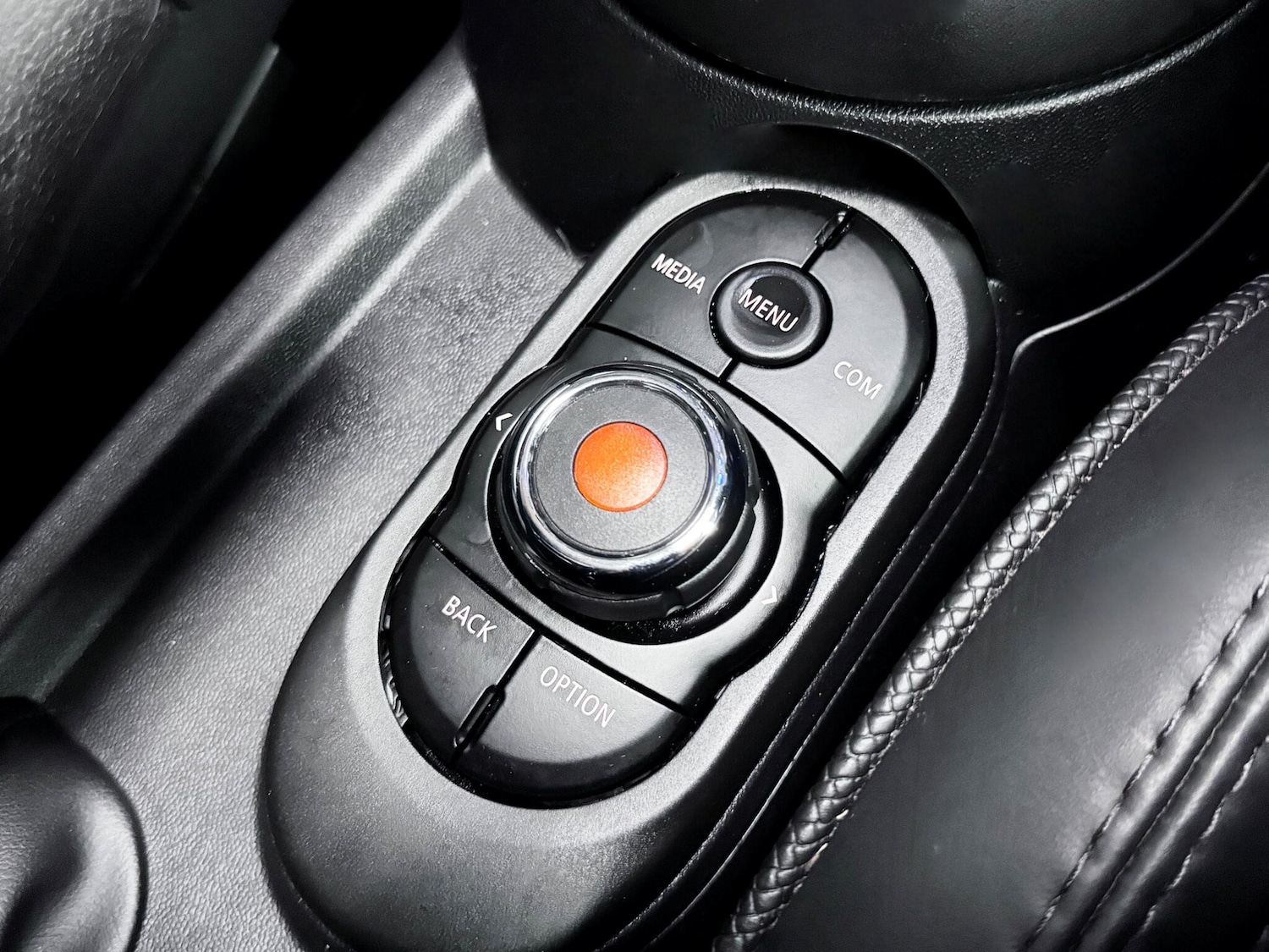 Used MINI Convertible 2020 for sale - 77509802: Photo 32