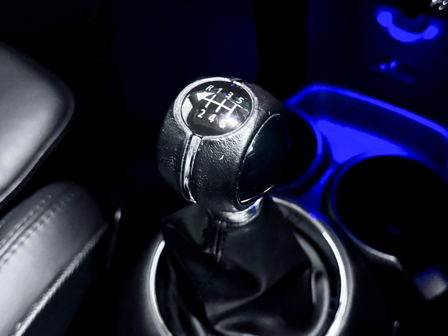 Used MINI Convertible 2020 for sale - 77509802: Photo 33