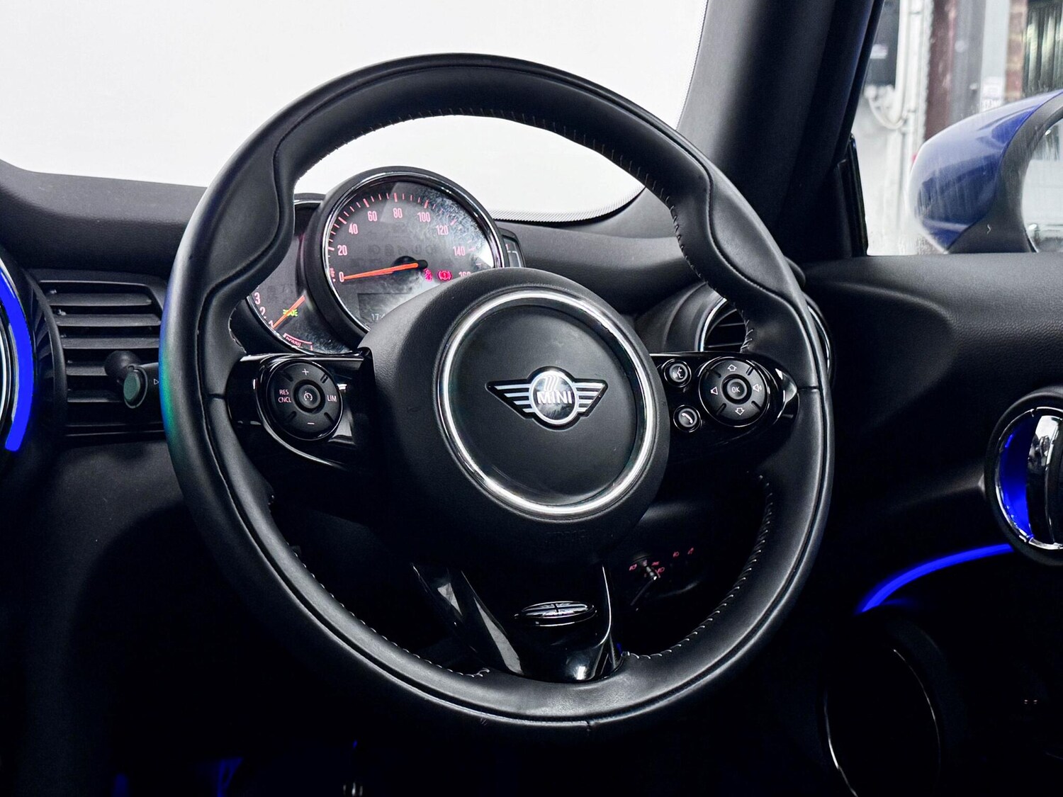 Used MINI Convertible 2020 for sale - 77509802: Photo 37