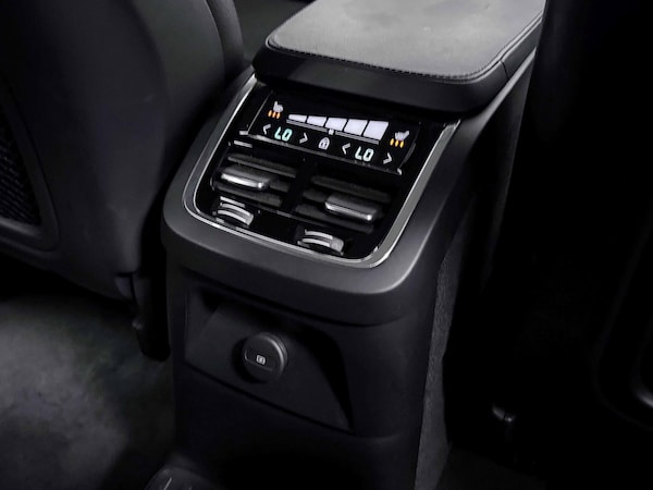 Used Volvo XC90 2023 for sale - 75553149: Photo 27
