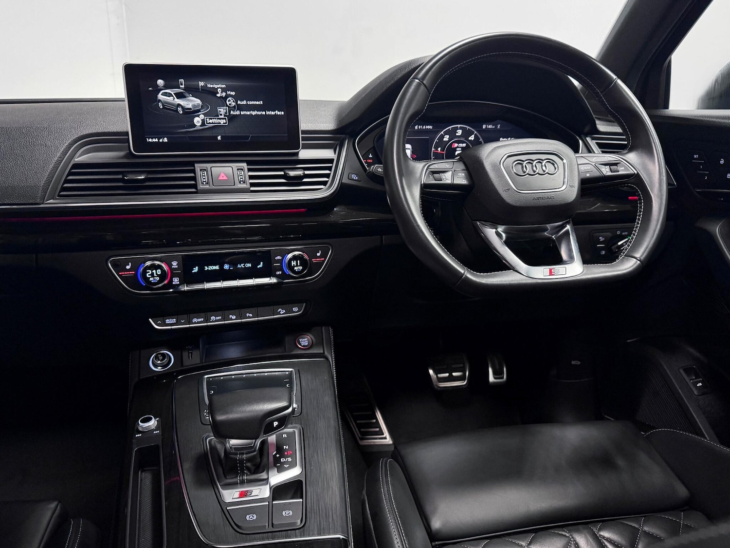 Used Audi SQ5 2019 for sale - 76644913: Photo 41