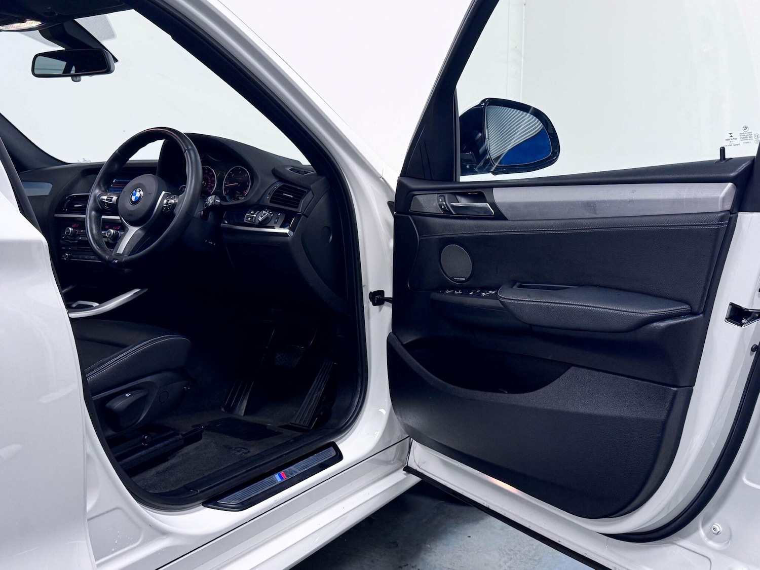 Used BMW X3 2017 for sale - 76952600: Photo 14