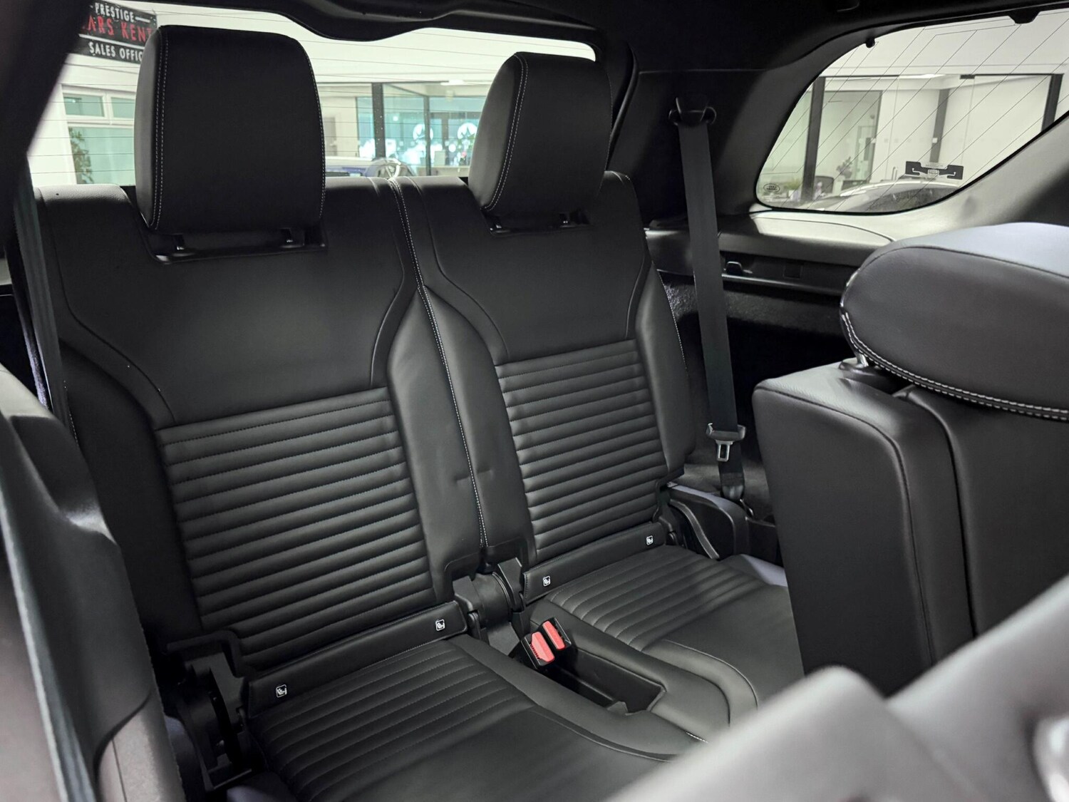 Used Land Rover Discovery 2021 for sale - 76337076: Photo 27