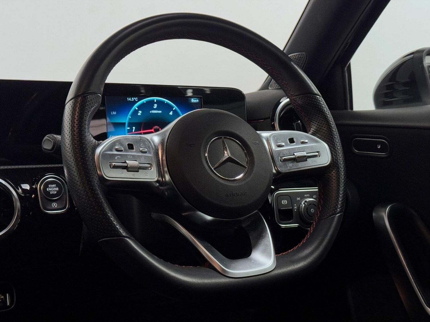 Used Mercedes-Benz A-Class 2021 for sale - 76388358: Photo 31