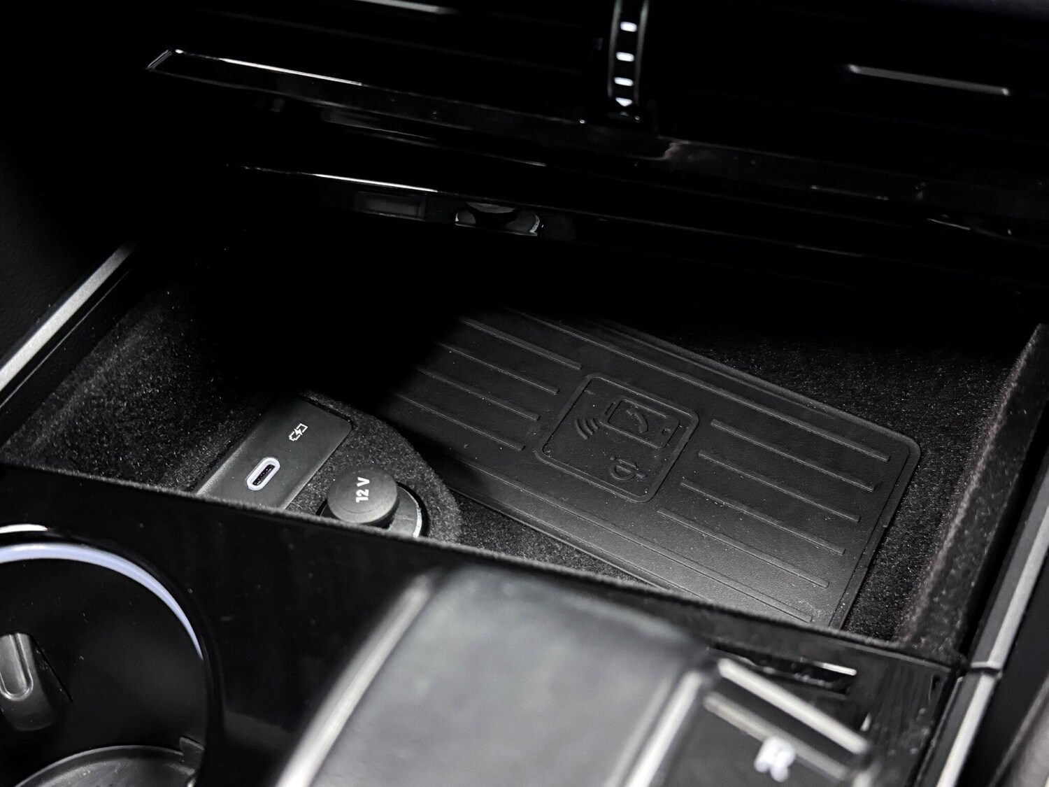 Used Volkswagen Touareg 2023 for sale - 78156716: Photo 32