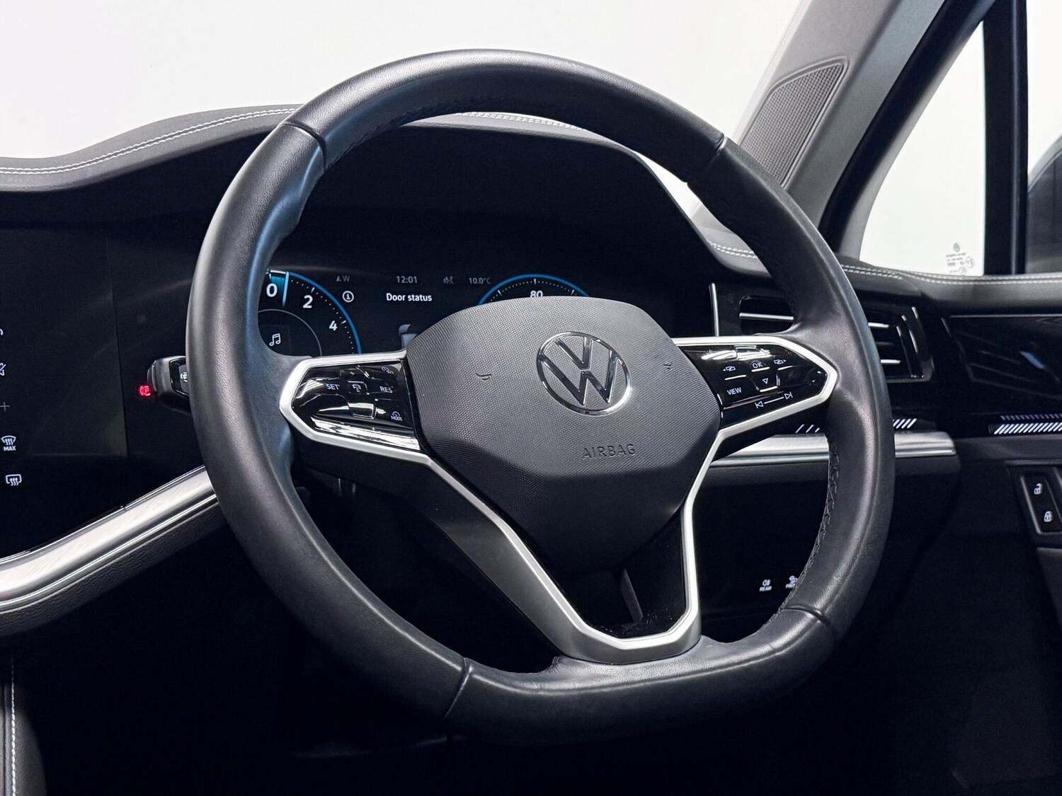 Used Volkswagen Touareg 2023 for sale - 78156716: Photo 34