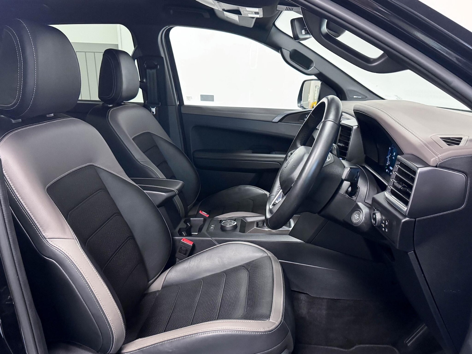 Used Volkswagen Amarok 2023 for sale - 76865520: Photo 22