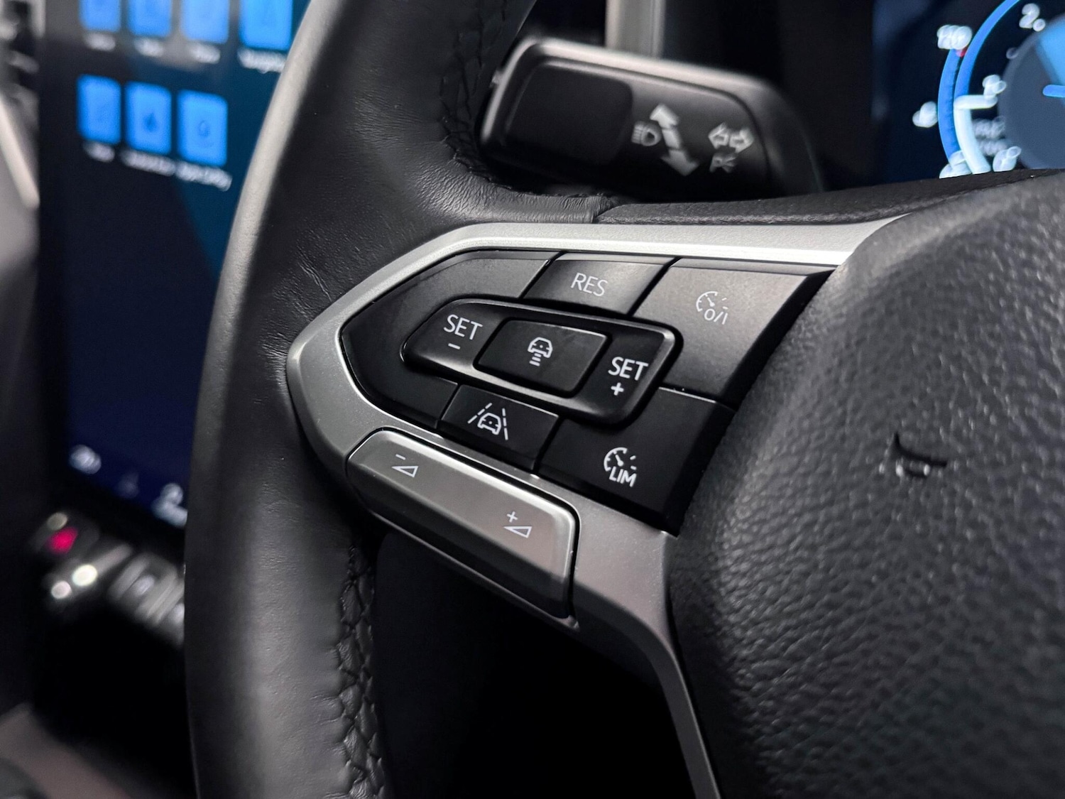 Used Volkswagen Amarok 2023 for sale - 76865520: Photo 37