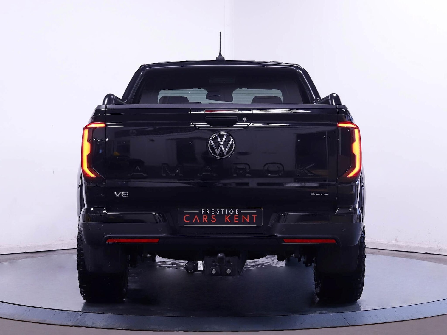 Used Volkswagen Amarok 2023 for sale - 76865520: Photo 8