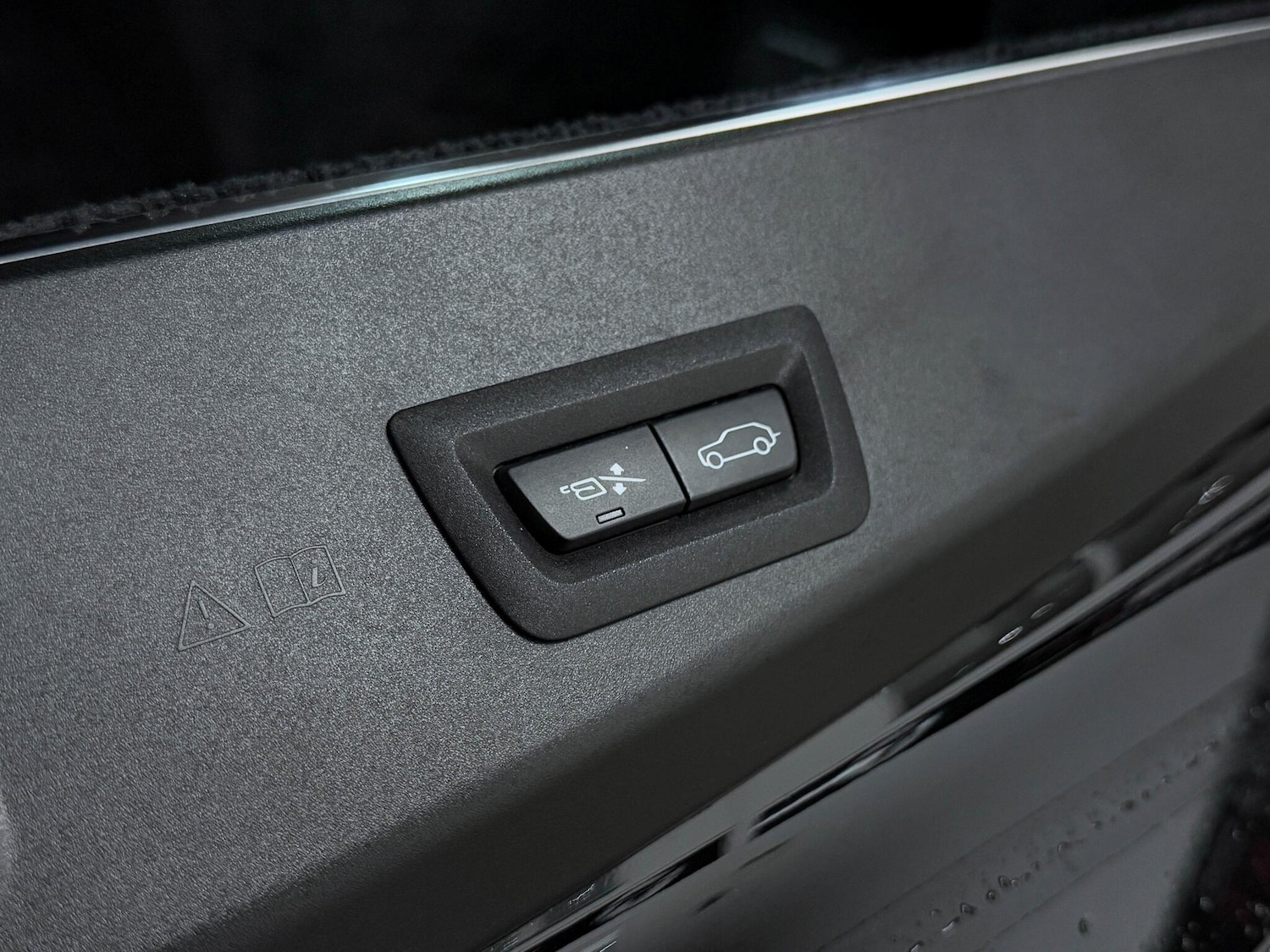 Used Rolls-Royce Cullinan for sale - 76201137: Photo 17