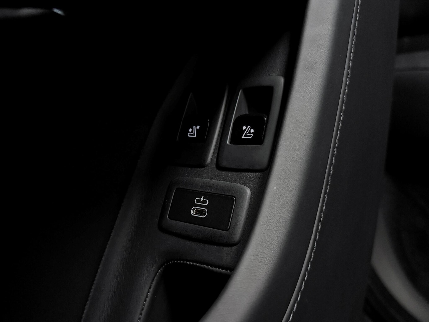 Used Rolls-Royce Cullinan for sale - 76201137: Photo 36