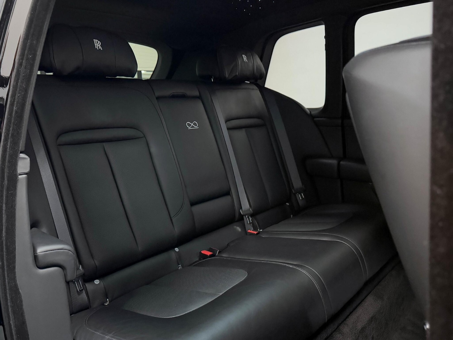 Used Rolls-Royce Cullinan for sale - 76201137: Photo 39