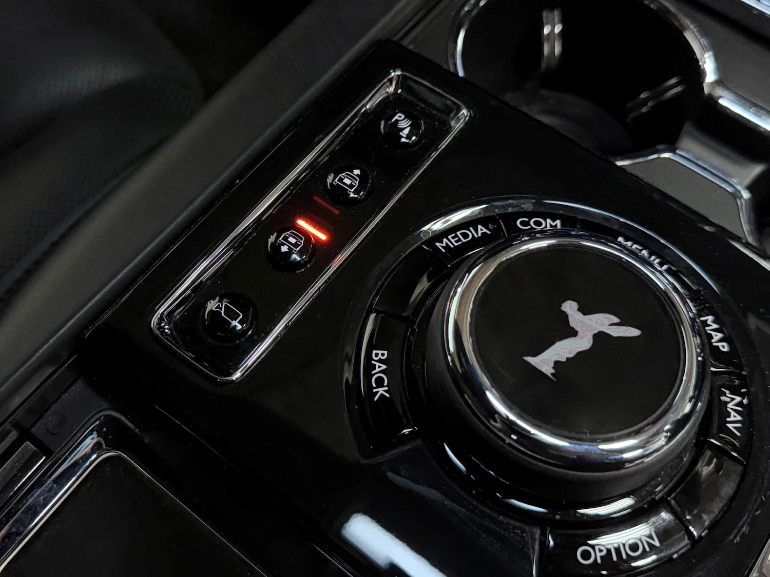Used Rolls-Royce Cullinan for sale - 76201137: Photo 50