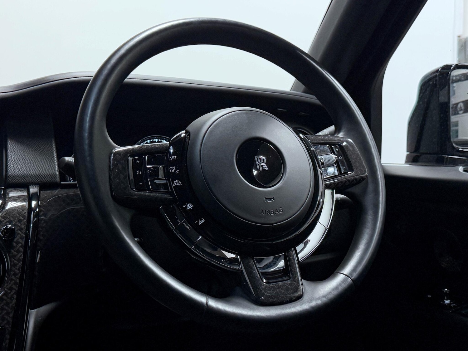 Used Rolls-Royce Cullinan for sale - 76201137: Photo 54