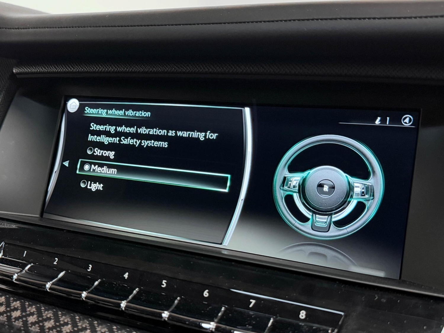 Used Rolls-Royce Cullinan for sale - 76201137: Photo 66