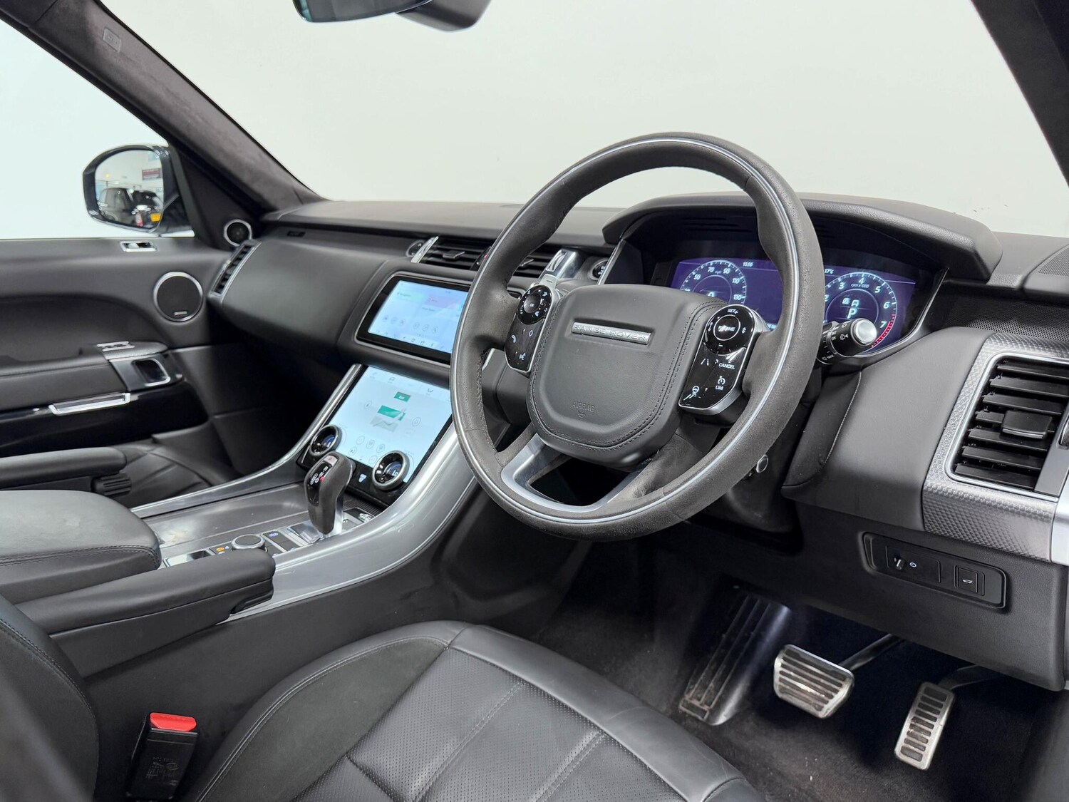 Used Land Rover Range Rover Sport 2021 for sale - 76158741: Photo 32