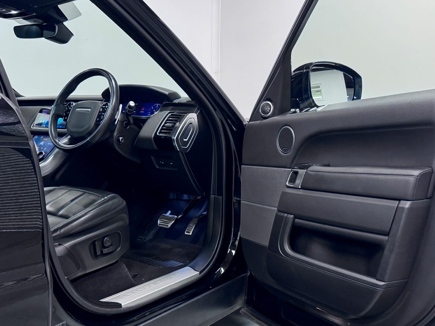 Used Land Rover Range Rover Sport 2021 for sale - 75990109: Photo 16