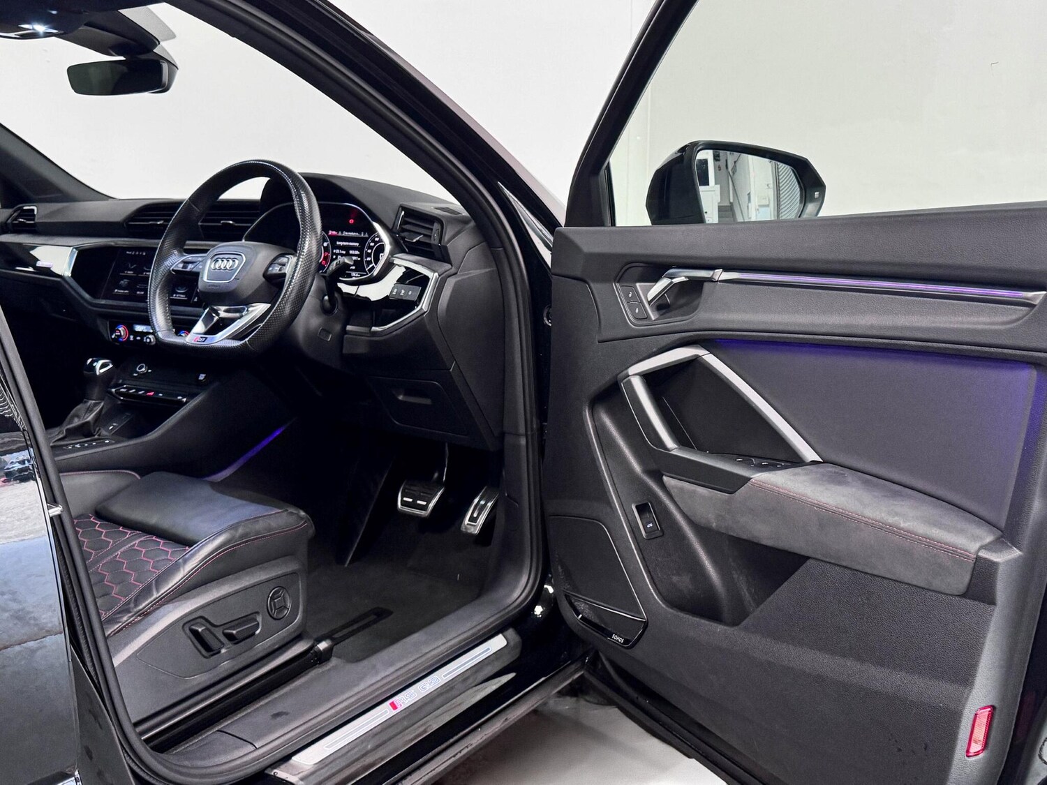 Used Audi RS Q3 for sale - 78115339: Photo 14