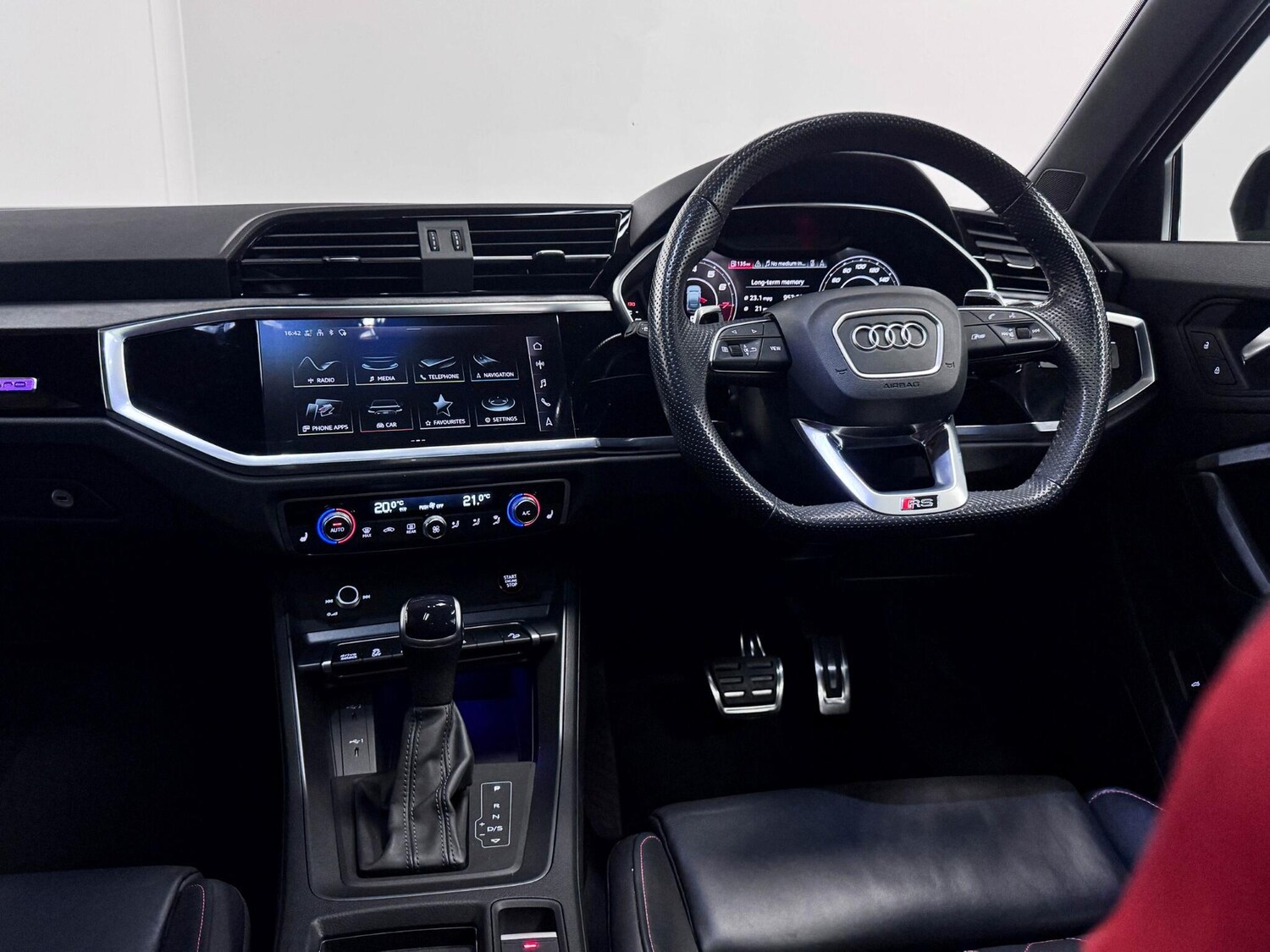 Used Audi RS Q3 for sale - 78115339: Photo 34