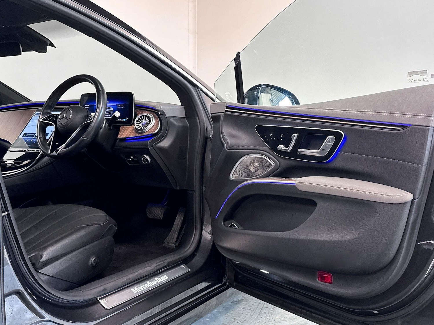 Used Mercedes-Benz EQS 2023 for sale - 77175198: Photo 12