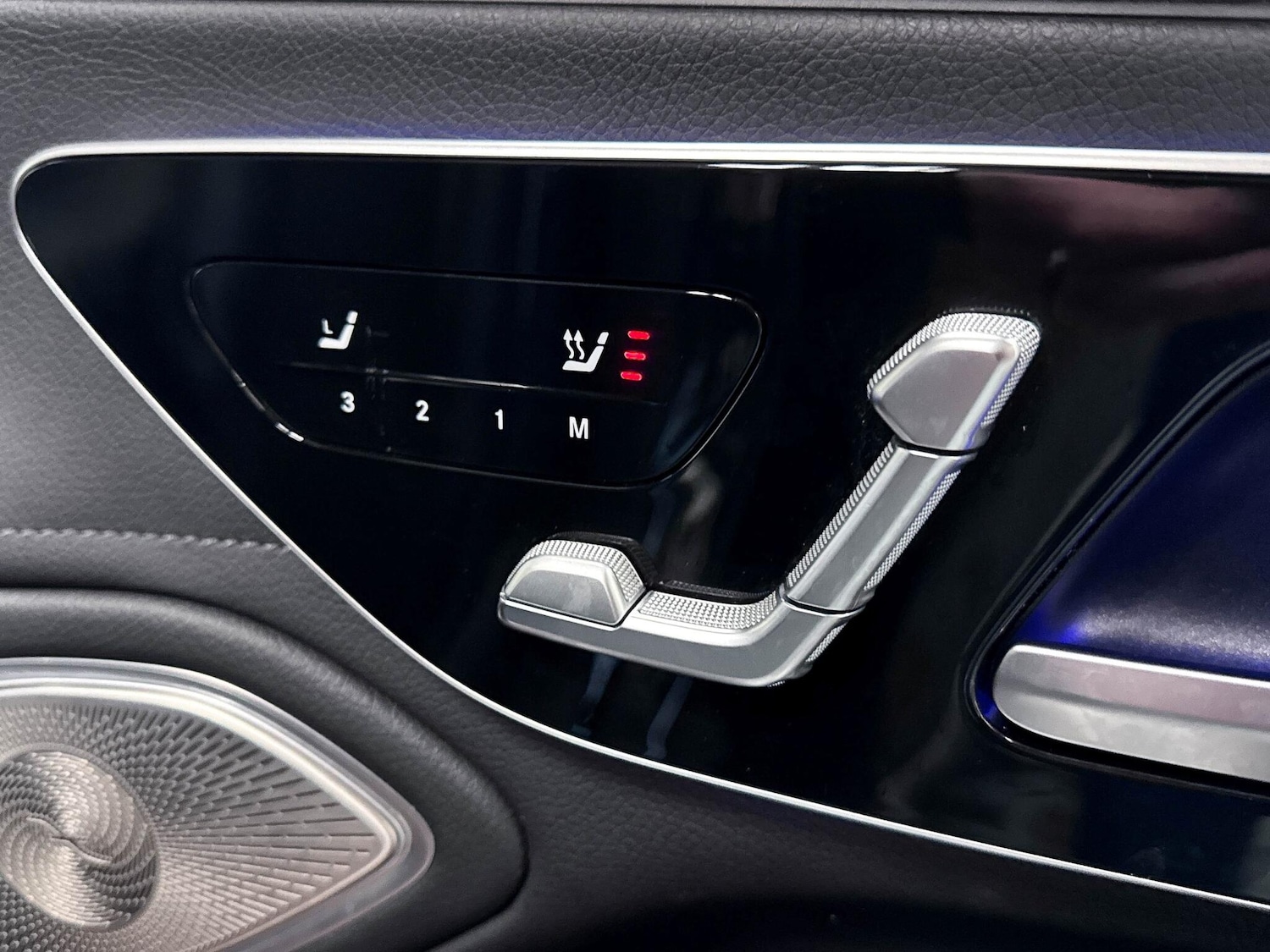 Used Mercedes-Benz EQS 2023 for sale - 77175198: Photo 13